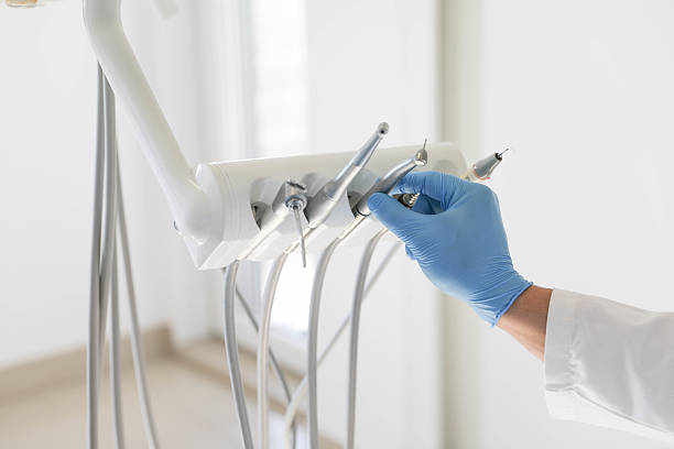 24/7 Emergency Dental Implants experts in South Beach, FL